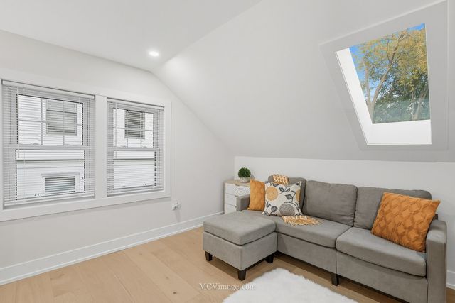 755 Division Street, Barrington, IL 60010