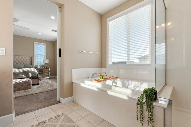 2187 Bravery Ave, Manteca, CA 95337