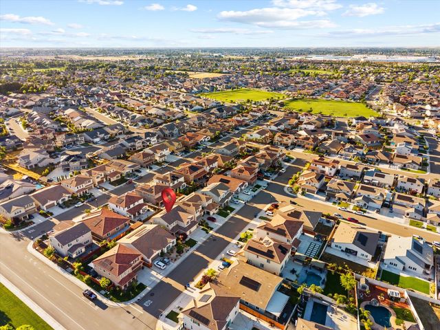 2187 Bravery Ave, Manteca, CA 95337