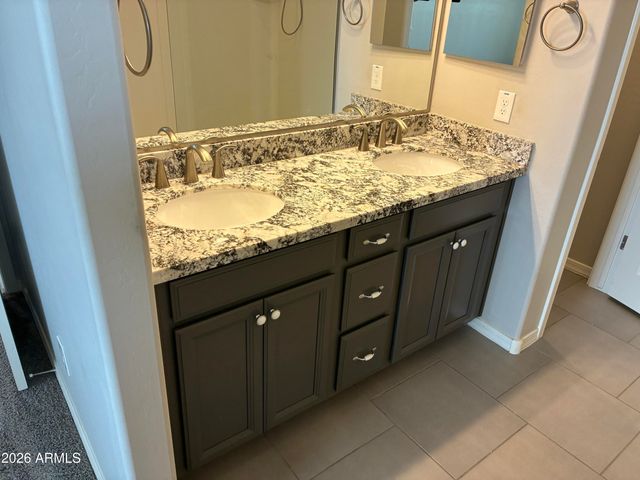 11541 W ASHBY Drive, Peoria, AZ 85383