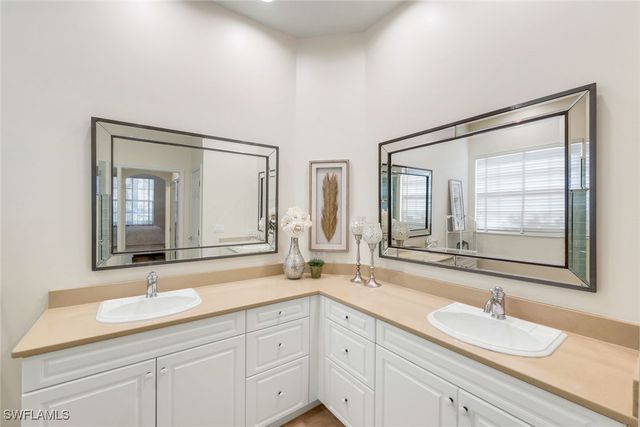 2328 Island Cove CIR, Naples, FL 34109