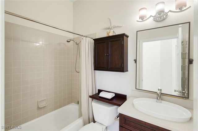 2328 Island Cove CIR, Naples, FL 34109