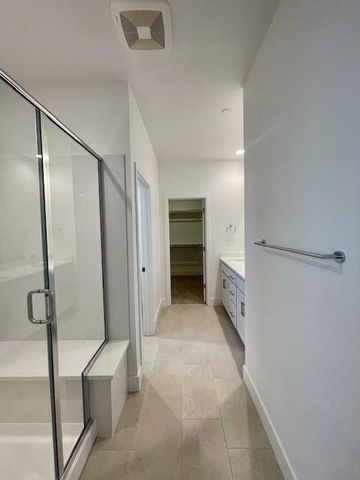 5080 Lone Star Way, Roseville, CA 95747