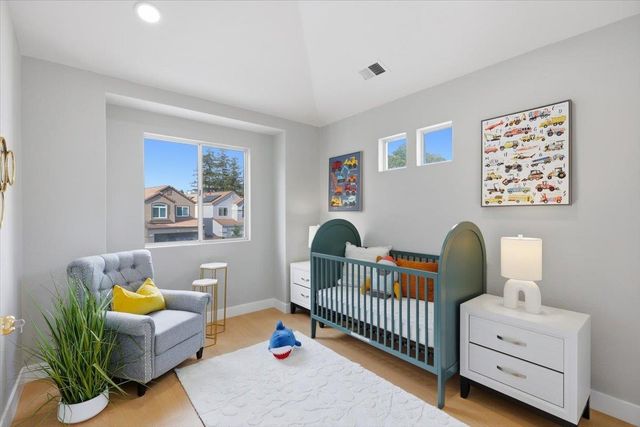 1274 Elkwood Dr, Milpitas, CA 95035