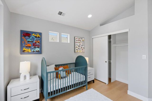 1274 Elkwood Dr, Milpitas, CA 95035