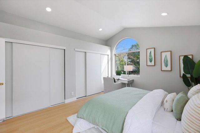 1274 Elkwood Dr, Milpitas, CA 95035