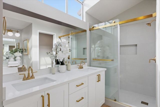 1274 Elkwood Dr, Milpitas, CA 95035