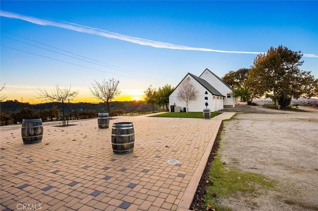 1985 Penman Springs, Paso Robles, CA 93446