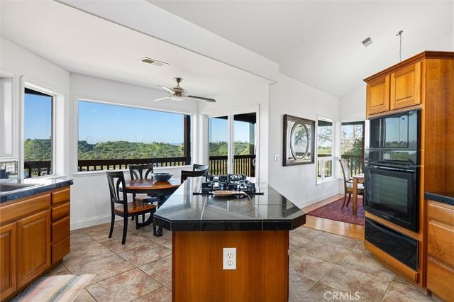 1985 Penman Springs, Paso Robles, CA 93446