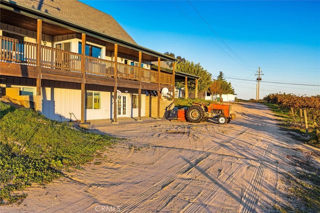 1985 Penman Springs, Paso Robles, CA 93446