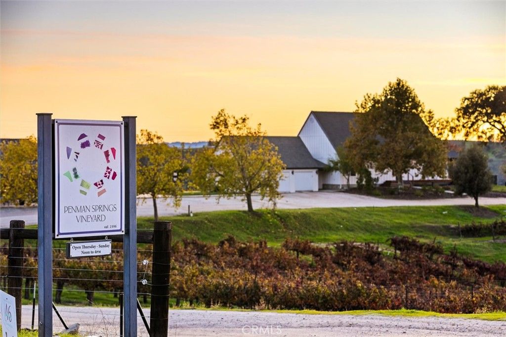 1985 Penman Springs, Paso Robles, CA 93446