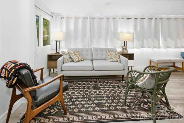 24 Rhododendron Drive, Asheville, NC 28805