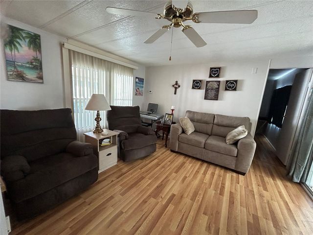 131 MALAYON WAY, Leesburg, FL 34788