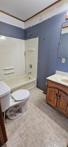 18492 Raymond Drive SE, Cass Lake, MN 56633
