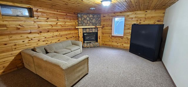 18492 Raymond Drive SE, Cass Lake, MN 56633