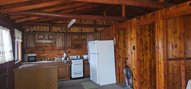 18492 Raymond Drive SE, Cass Lake, MN 56633