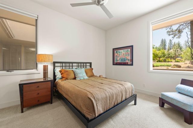 15090 Grand Knoll Dr, Meadow Vista, CA 95722