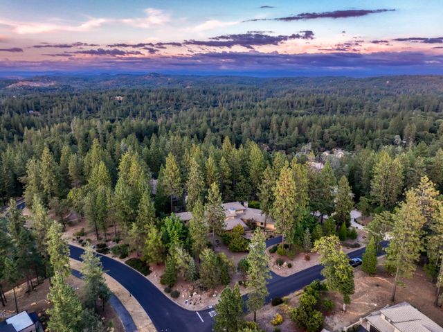 15090 Grand Knoll Dr, Meadow Vista, CA 95722