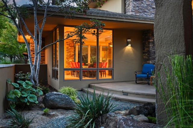 15090 Grand Knoll Dr, Meadow Vista, CA 95722