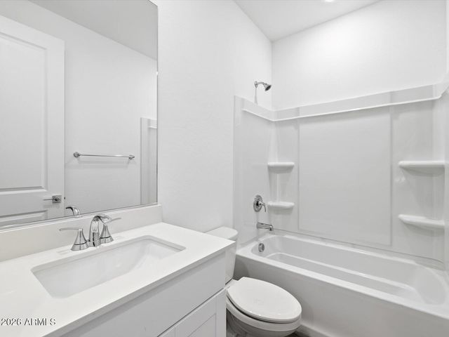 17728 W ILLINI Street, Goodyear, AZ 85338