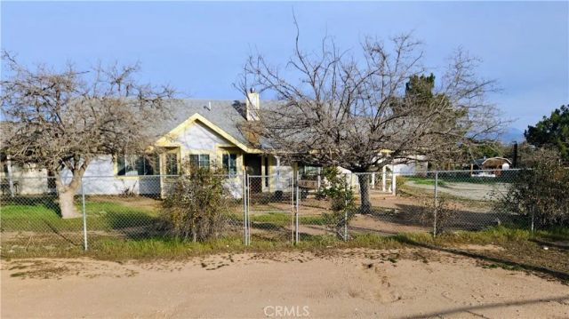 5883 Fremontia, Oak Hills, CA 92344
