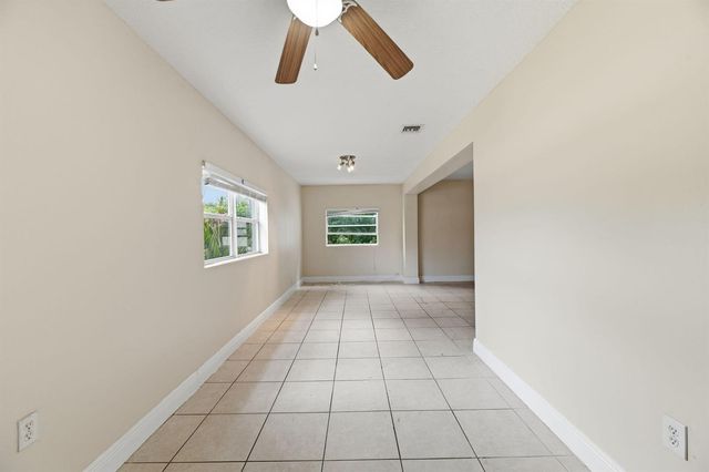 5131 SW 6th Street, Margate, FL 33068