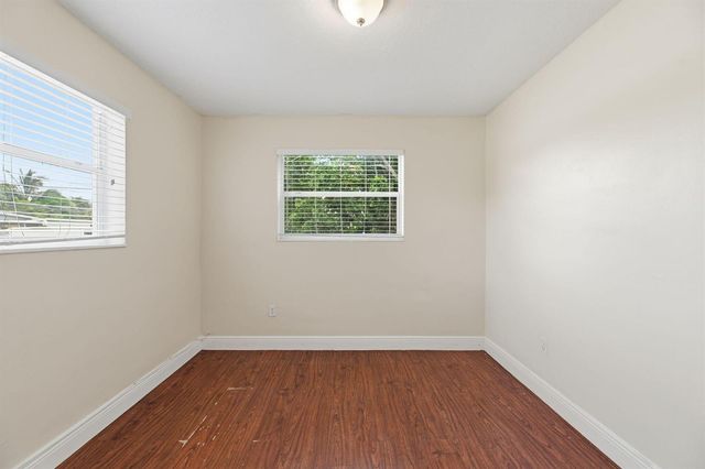 5131 SW 6th Street, Margate, FL 33068