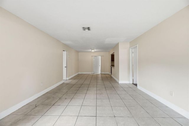 5131 SW 6th Street, Margate, FL 33068