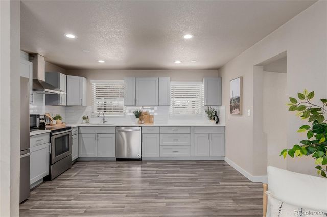 7380 W 12th Avenue, Lakewood, CO 80214