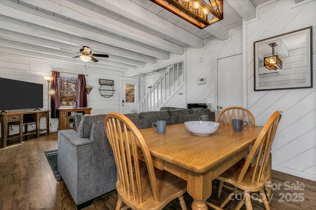 35 Creeds Cove Lane, Waynesville, NC 28785