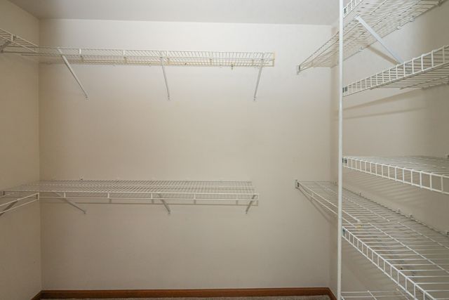 1404 Halifax Drive, Mundelein, IL 60060