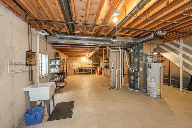 1404 Halifax Drive, Mundelein, IL 60060