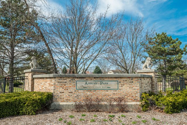 1404 Halifax Drive, Mundelein, IL 60060