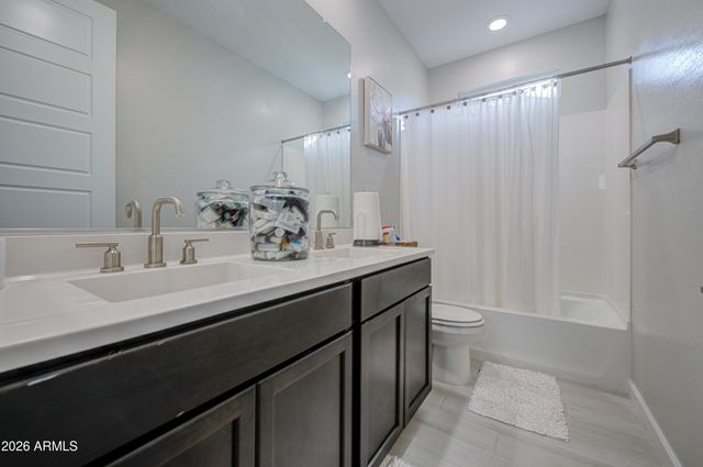 5133 E ANDERSON Drive, Scottsdale, AZ 85254