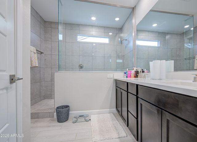 5133 E ANDERSON Drive, Scottsdale, AZ 85254