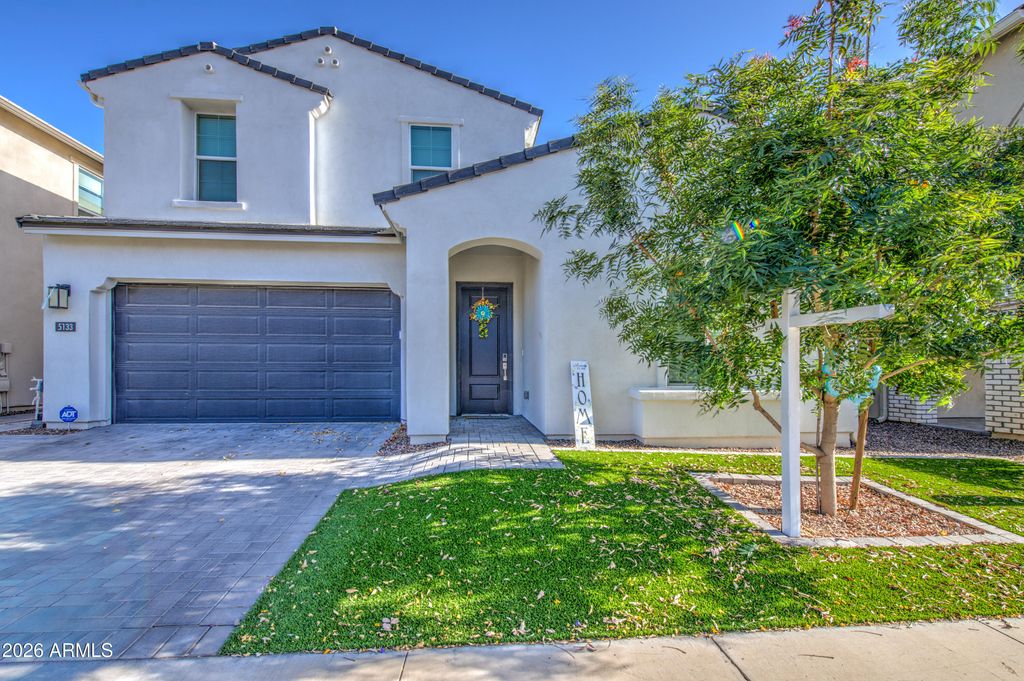 5133 E ANDERSON Drive, Scottsdale, AZ 85254