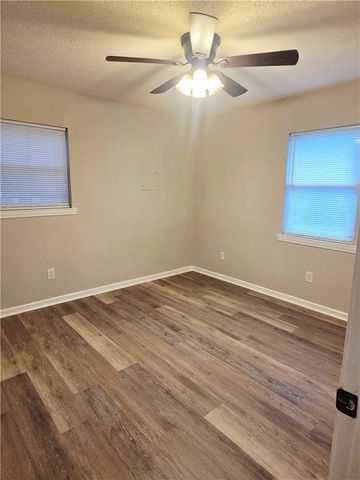6984 Newton Drive, Mobile, AL 36619