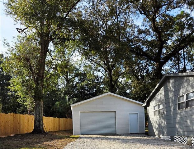 6984 Newton Drive, Mobile, AL 36619