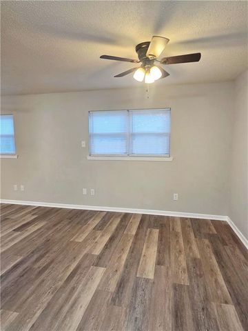 6984 Newton Drive, Mobile, AL 36619