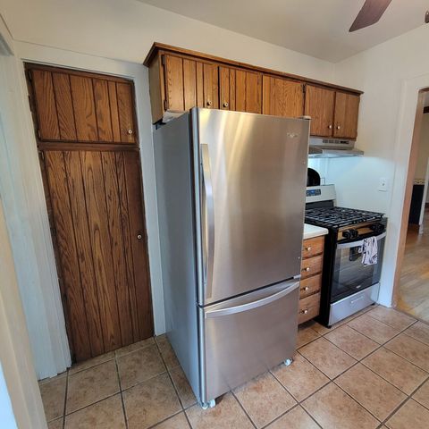 2750 14th Avenue, Moline, IL 61265