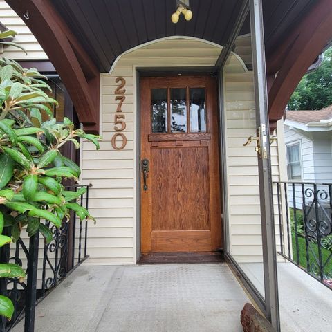 2750 14th Avenue, Moline, IL 61265