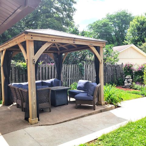 2750 14th Avenue, Moline, IL 61265