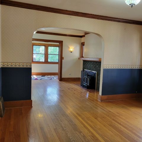 2750 14th Avenue, Moline, IL 61265