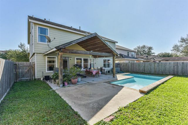 7015 Falling Cherry Place, Houston, TX 77049