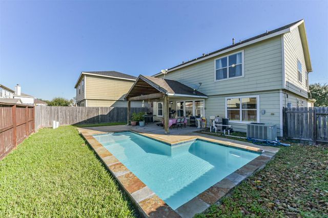 7015 Falling Cherry Place, Houston, TX 77049