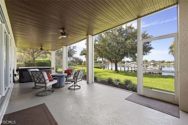 16450 Oakview CIR, Alva, FL 33920
