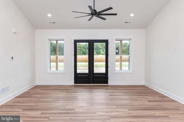 8147 CHAMPION LN, Greenwood, DE 19950