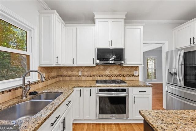 3993 Ironhill Lane, Woodstock, GA 30189