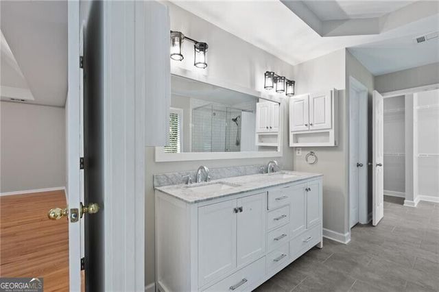 3993 Ironhill Lane, Woodstock, GA 30189