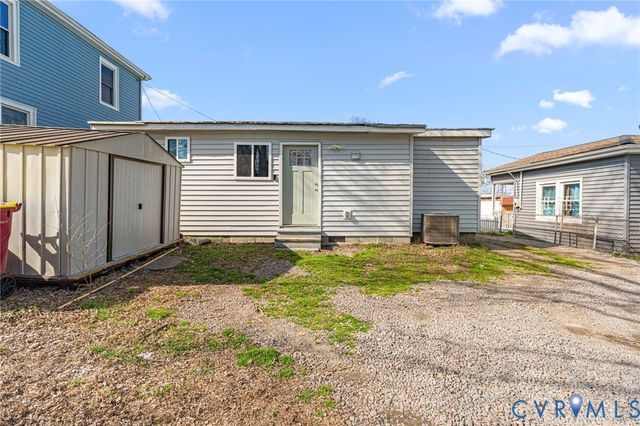 1124 W Wythe St, Petersburg, VA 23803